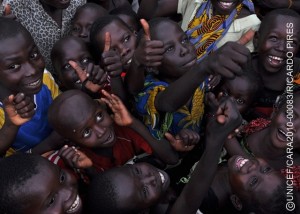 In October 2010, UNICEF and partners helped organizing a vaccination campaign in Bossangoa to immunize children against polio, tetanus, hepatitis B and diphtheria - among other diseases. On the day it started, women and children danced and chanted near the health care centre to call all the community members to ing their children to be vaccinated. Afterwards, long queues were formed with mothers and their children to make sure every child was covered.